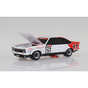 1:24 Holden LX Torana A9X - 1979 Bathurst Winner (Light up)