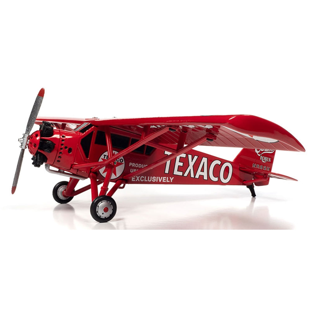 1:38 1929 Curtiss Robin - Texaco