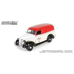 1:24 1939 Chevrolet Panel Truck - Chevron Running on Empty
