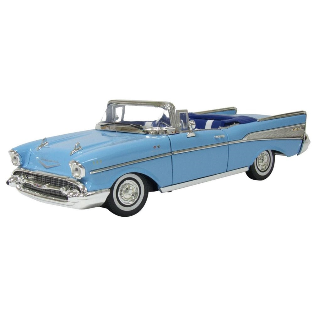 1:18 1957 Chevrolet Bel Air Convertible - Powder Blue