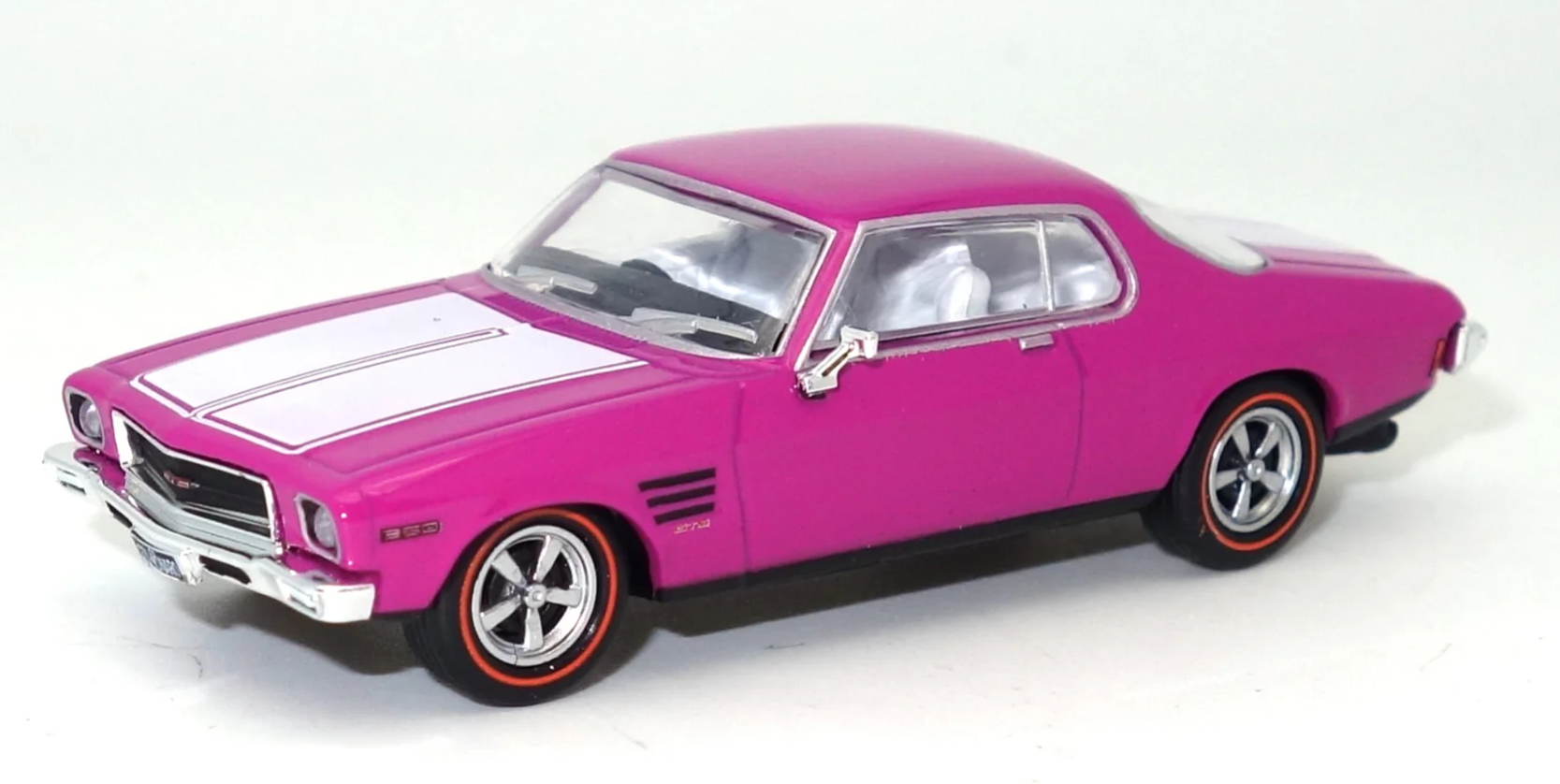 Road Ragers - 1:64 Model 1972 HQ Monaro GTS 2 Door (Plum Dinger Purple ...