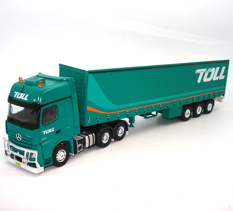 Toll Mercedes Tautliner 1:50 Model